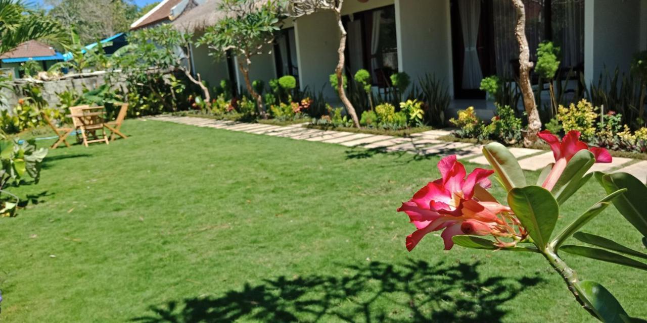 The Poetri Oka Hotel Batununggul Exterior photo